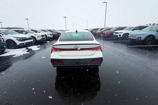 2026 Hyundai Elantra Hybrid SEL Sport