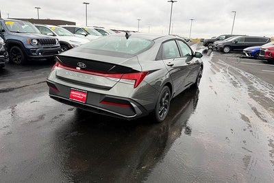 2026 Hyundai Elantra Hybrid SEL Sport