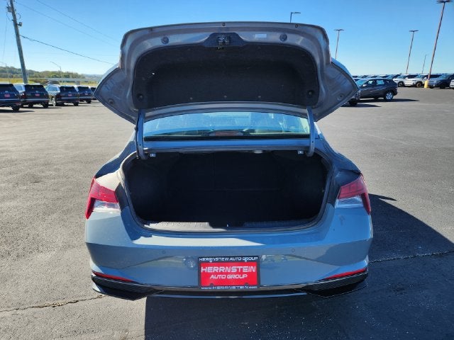 2023 Hyundai Elantra Hybrid Limited