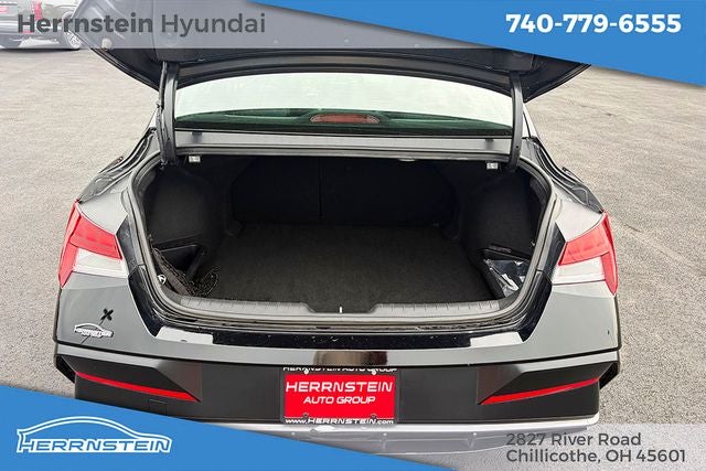 2025 Hyundai Elantra Hybrid Limited
