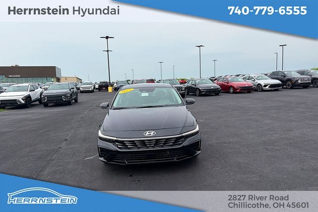2025 Hyundai Elantra Hybrid Limited