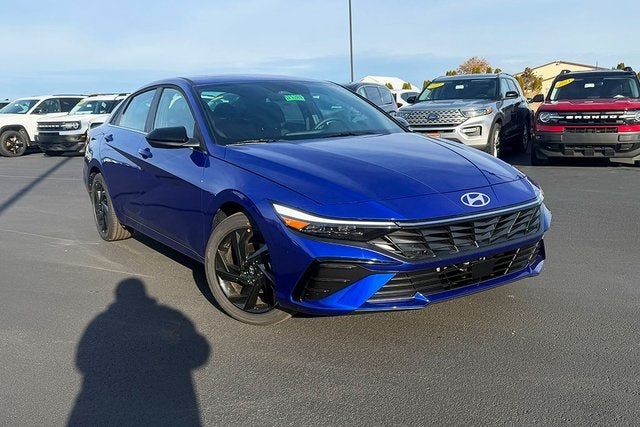 2026 Hyundai Elantra SEL Sport Premium