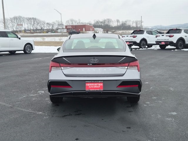 2026 Hyundai Elantra SEL Sport Premium