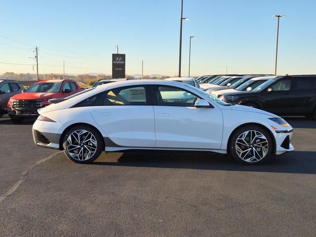 2025 Hyundai IONIQ 6 SEL