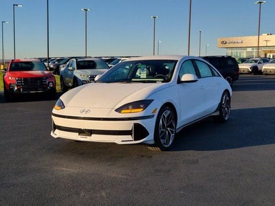 2025 Hyundai IONIQ 6 SEL