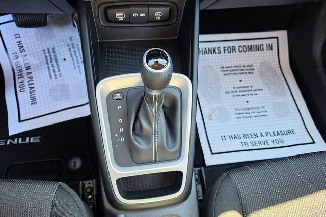 2026 Hyundai Venue SE