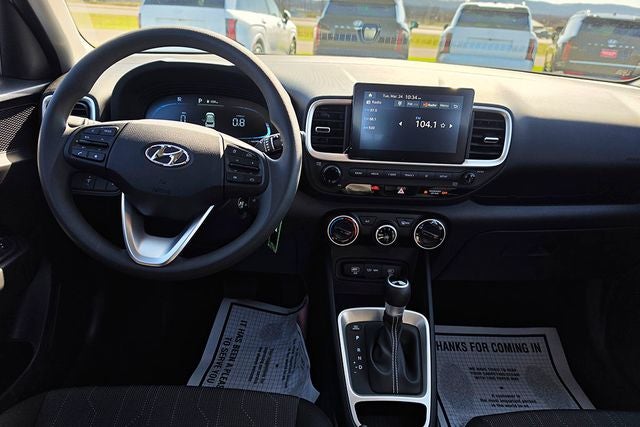 2026 Hyundai Venue SE