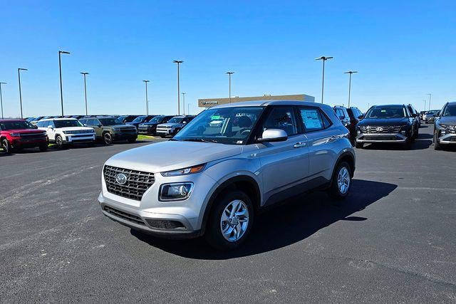 2026 Hyundai Venue SE