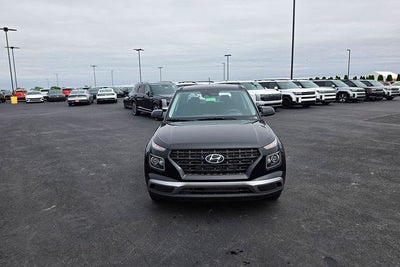 2026 Hyundai Venue SE