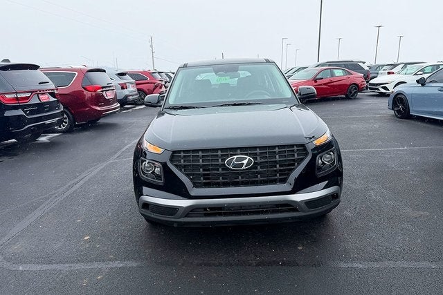 2026 Hyundai Venue SE