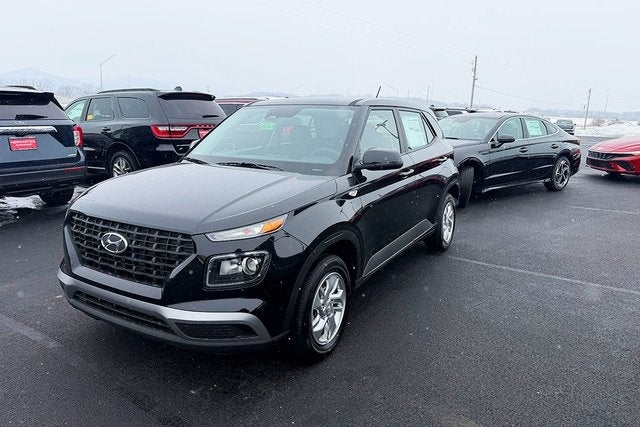 2026 Hyundai Venue SE
