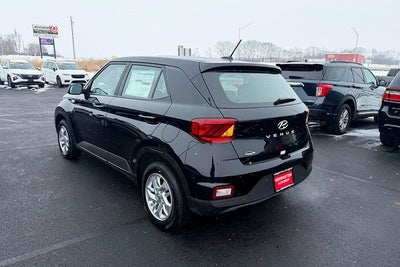 2026 Hyundai Venue SE