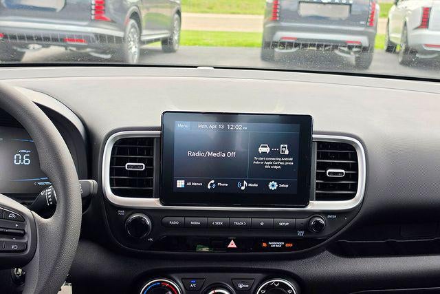 2026 Hyundai Venue SE
