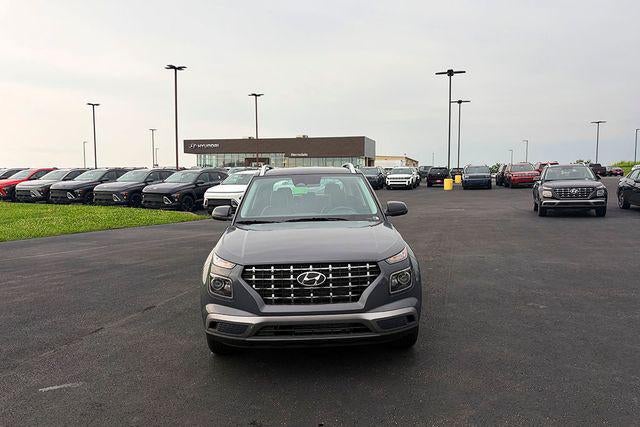 2026 Hyundai Venue SEL w/Two-Tone Roof