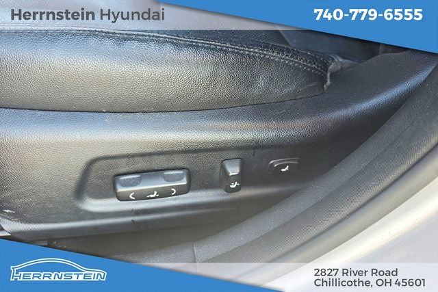 2016 Kia Cadenza Premium