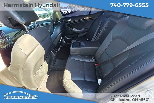 2016 Kia Cadenza Premium