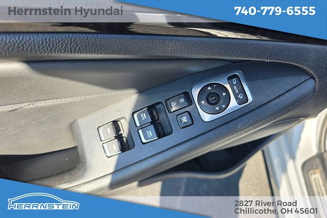 2016 Kia Cadenza Premium