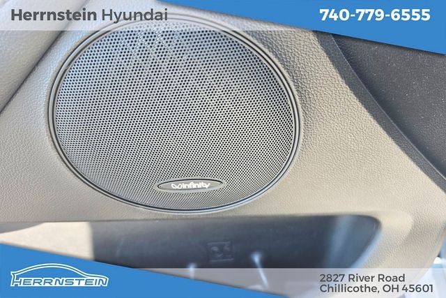 2016 Kia Cadenza Premium