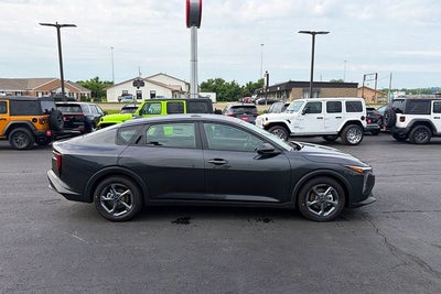 2026 Kia K4 LXS