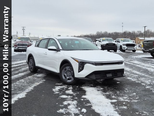2025 Kia K4 LX