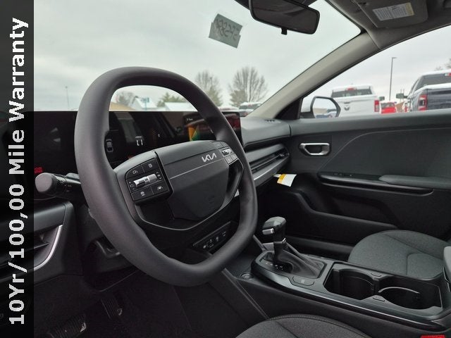 2025 Kia K4 LX