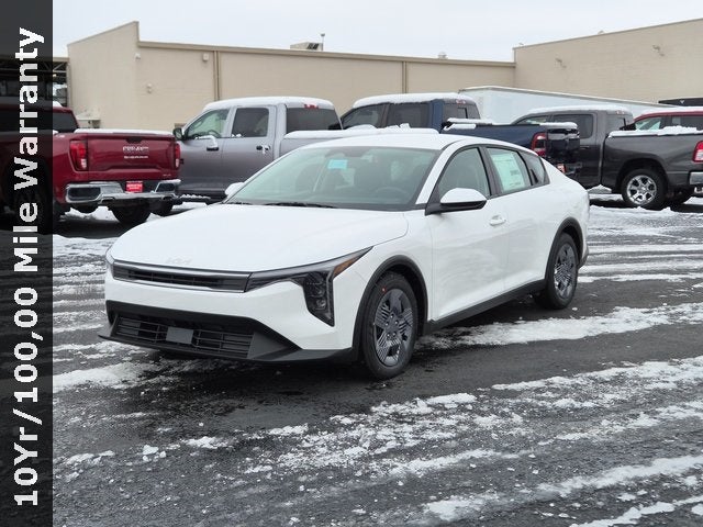 2025 Kia K4 LX