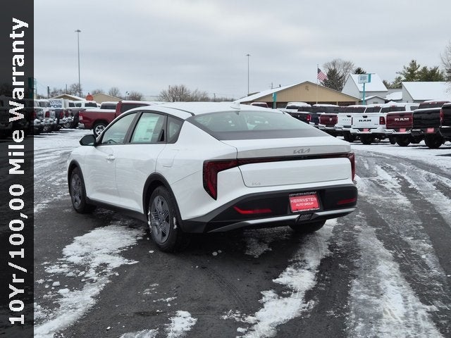 2025 Kia K4 LX