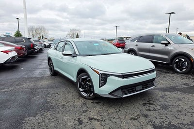 2026 Kia K4 EX
