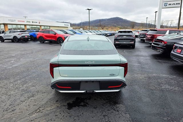2026 Kia K4 EX