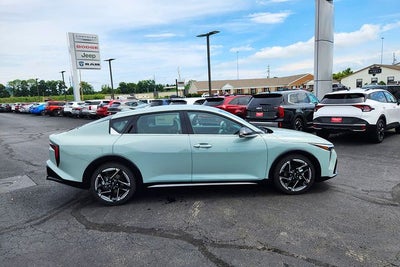 2026 Kia K4 GT-Line