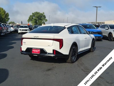 2025 Kia K4 GT-Line