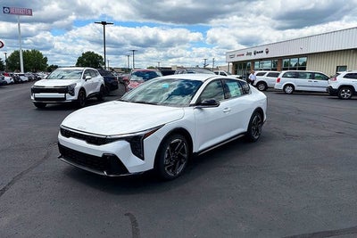 2026 Kia K4 GT-Line