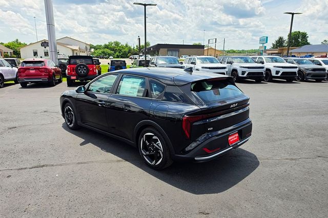 2026 Kia K4 EX