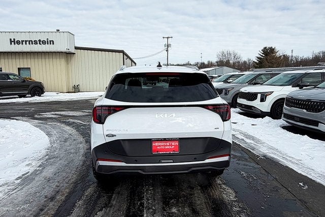 2026 Kia Sportage EX