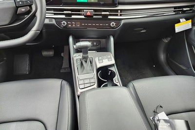 2027 Kia Sportage EX