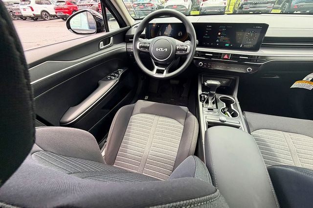 2026 Kia K5 LXS