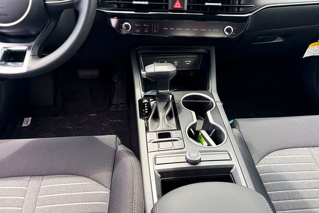 2026 Kia K5 LXS