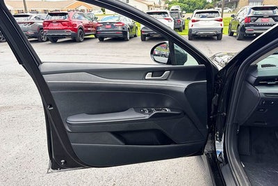2026 Kia K5 LXS