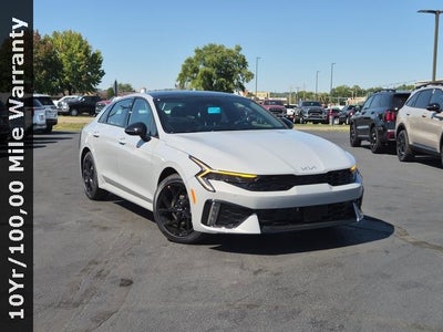 2026 Kia K5 GT-Line