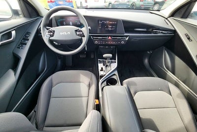 2026 Kia Niro LX