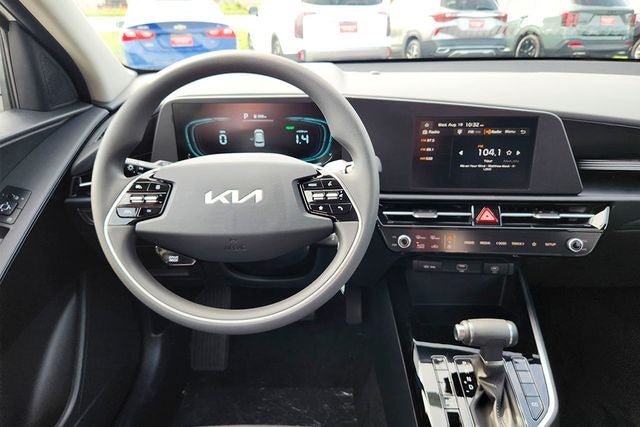 2026 Kia Niro LX