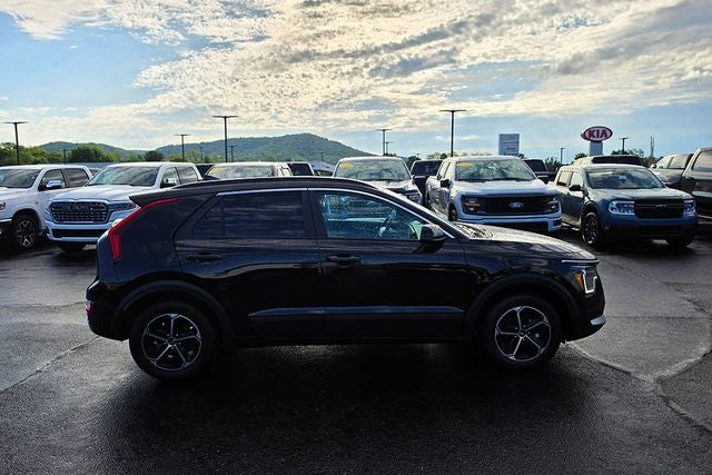 2026 Kia Niro LX