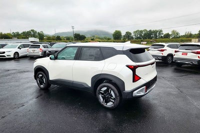 2027 Kia Seltos LX