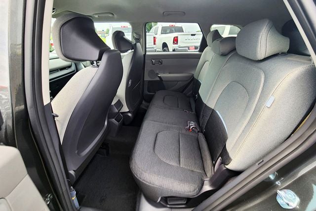 2027 Kia Seltos S