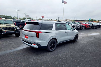 2027 Kia Carnival LX