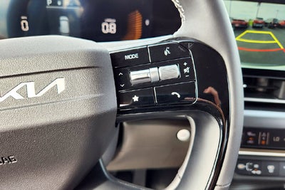 2027 Kia Carnival LXS