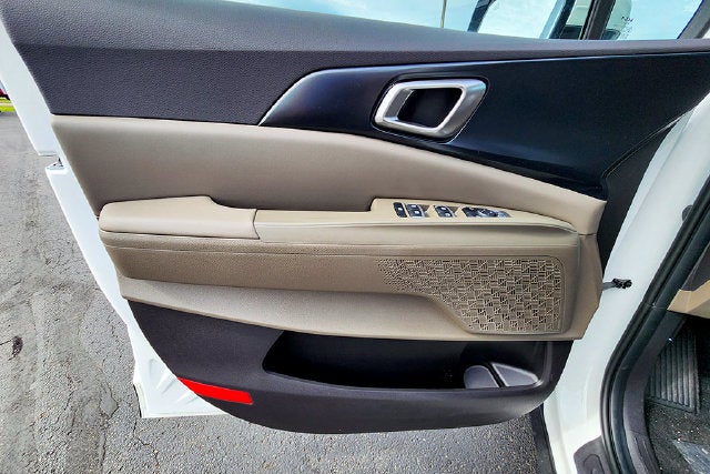 2027 Kia Carnival LXS