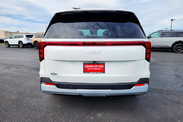 2027 Kia Carnival LXS