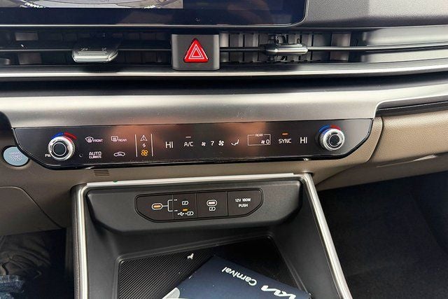 2026 Kia Carnival LXS