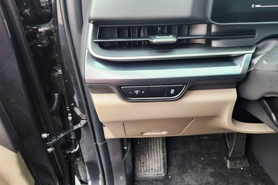 2027 Kia Carnival LX